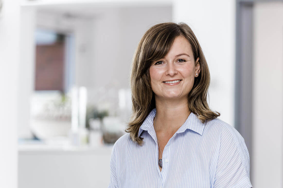 Zahnarzt Neuss Holzheim – Jonek / Gensior – Team ZÄ Magdalena Gensior Zahnarzt Neuss Holzheim - Jonek / Gensior - Team ZÄ Magdalena Gensior